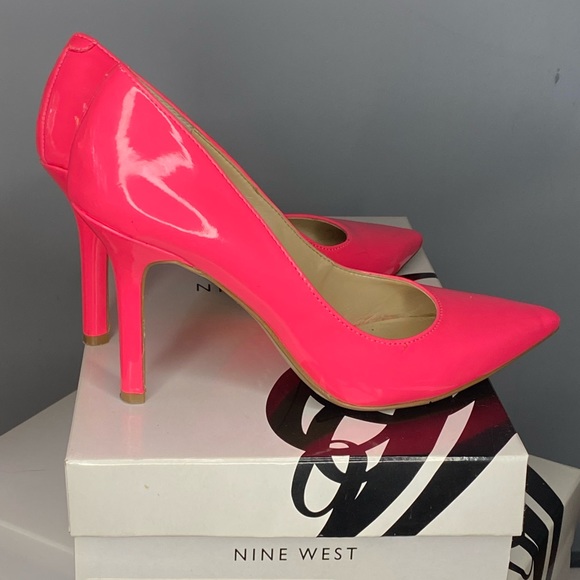 Nine West 3.5” “Martina” neon pink heels - size 5 - Picture 5 of 5